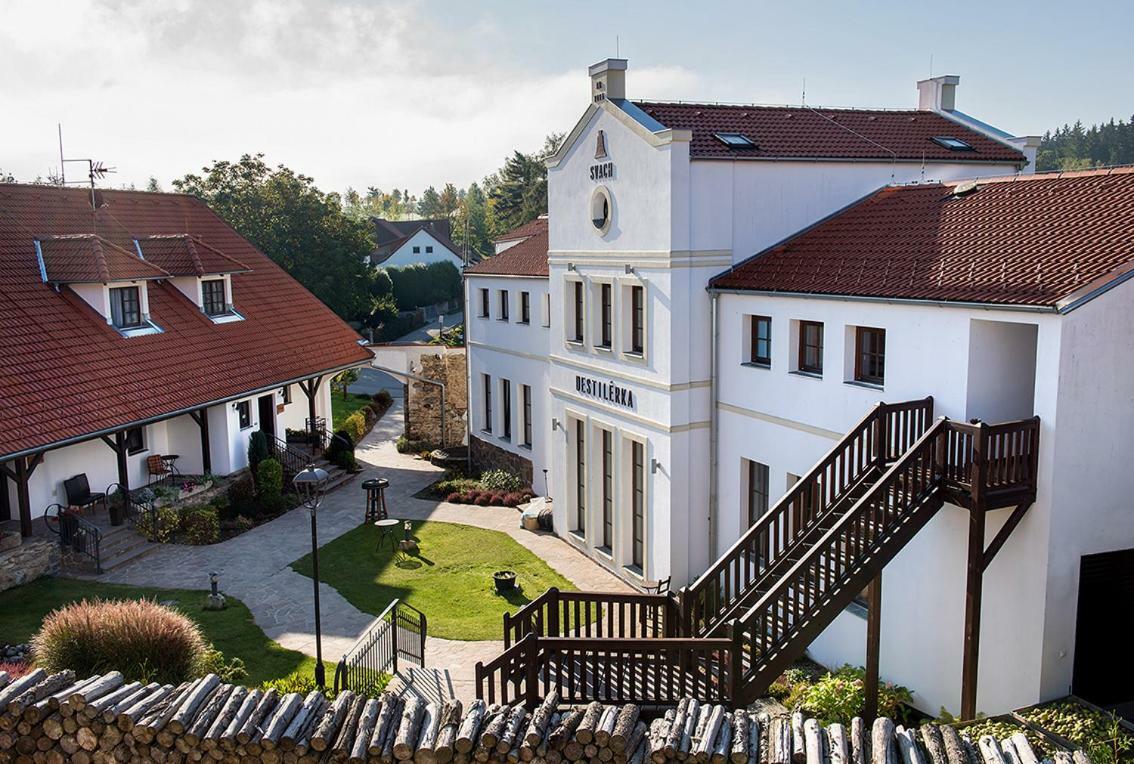 Wellness Hotel Svachovka Mírkovice Exteriör bild